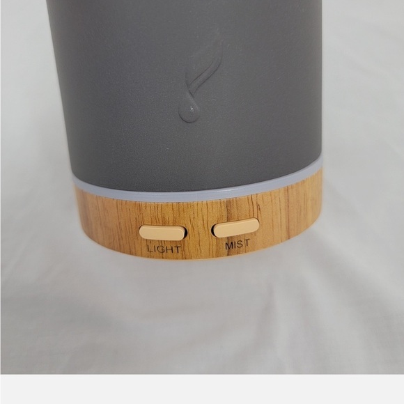 NWT Young Living essential oils Ember Diffuser - Picture 12 of 13